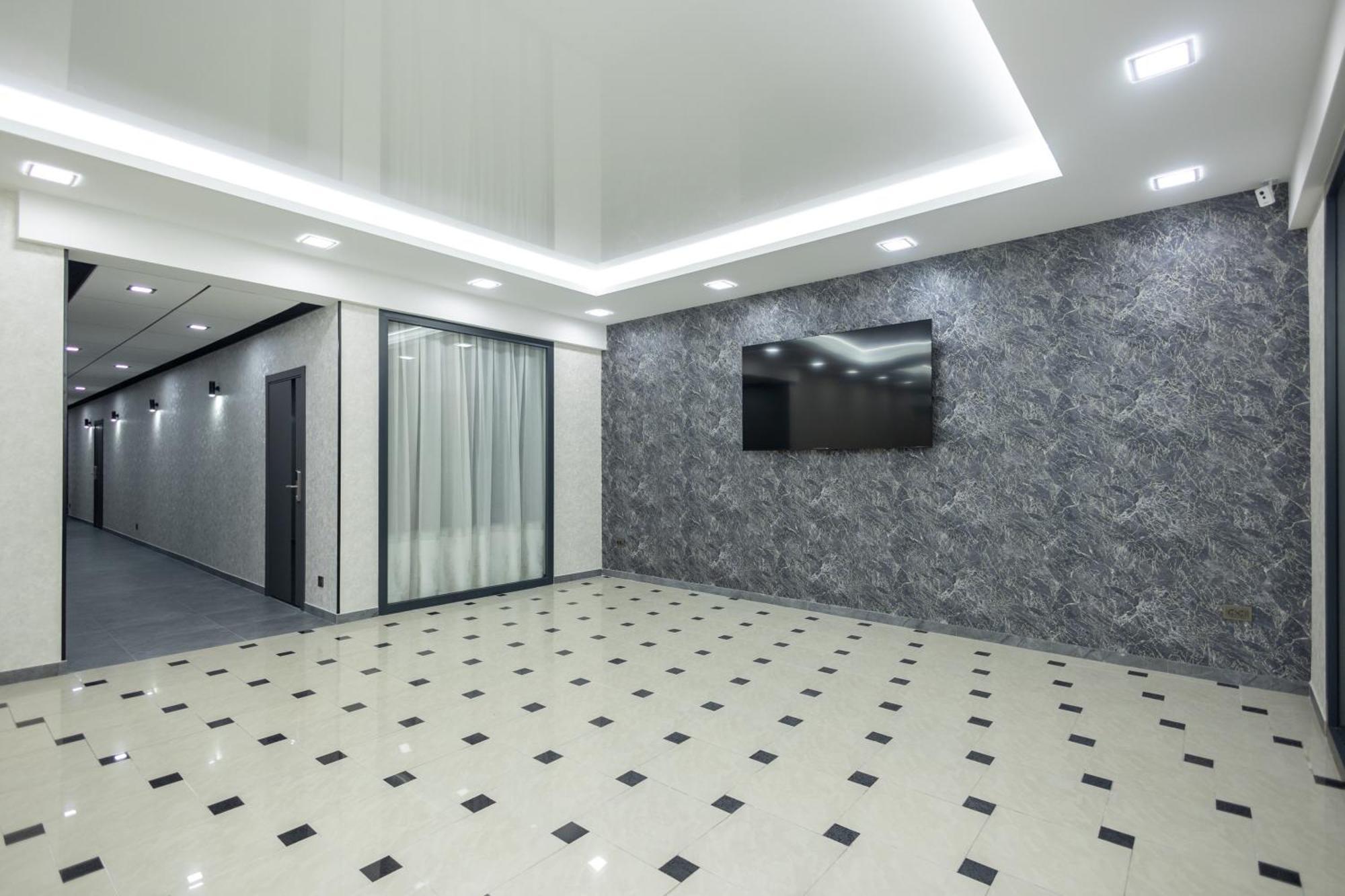 Iris Hotel Chişinău Esterno foto